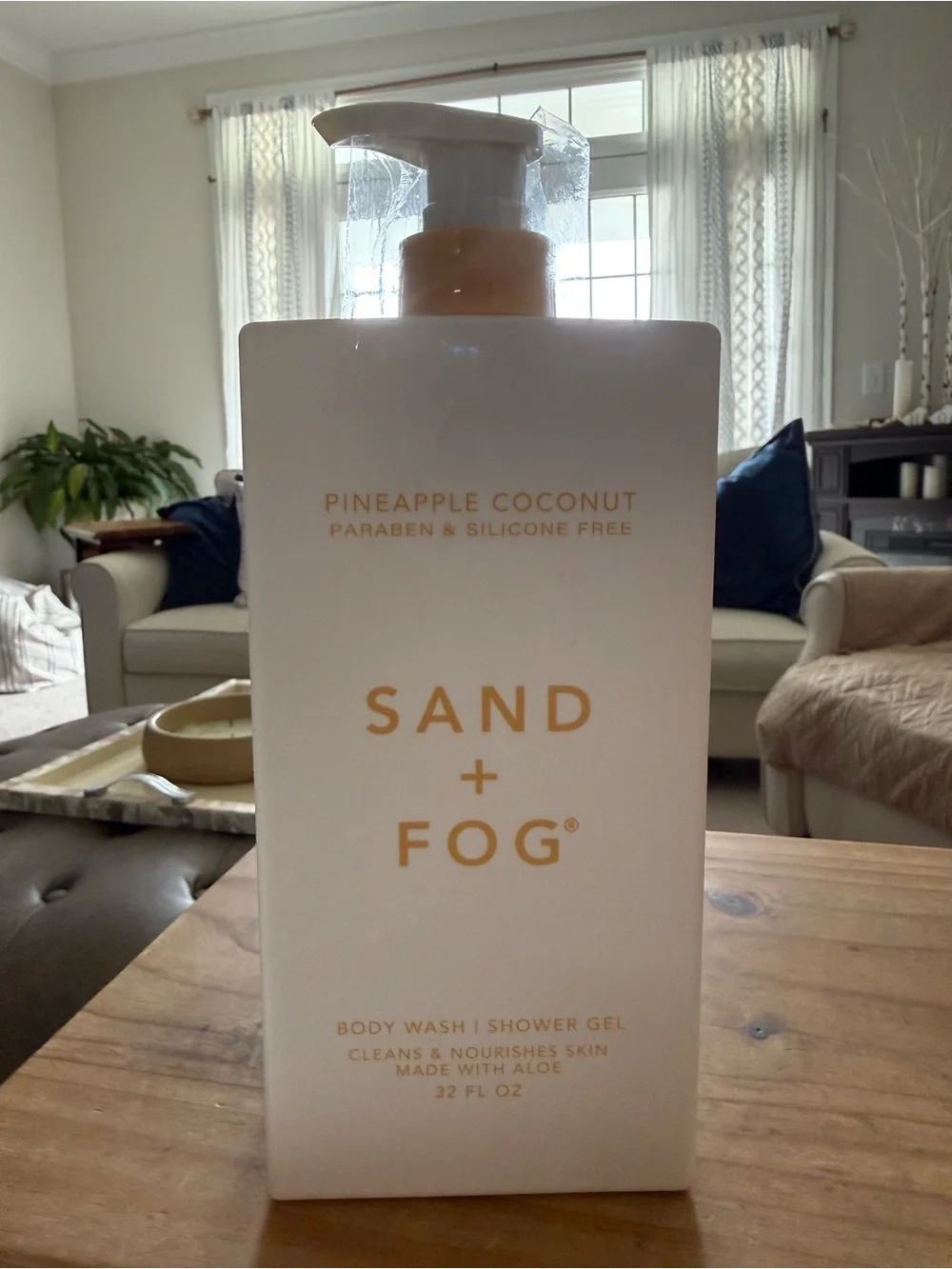 Sand & Fog Pineapple Coconut Body Wash - LARGE